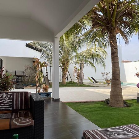 Villa Kage: Luxurious 6-Bedroom Retreat with Games & Entertainment Saly Exterior photo